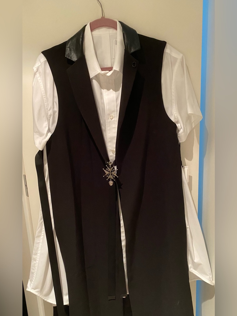 Rudsak - Black Sleeveless Leather Collar Tie-Front Open Side Vest